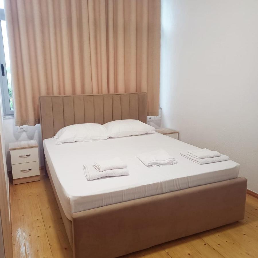 Përmet Hotel Eno מראה חיצוני תמונה