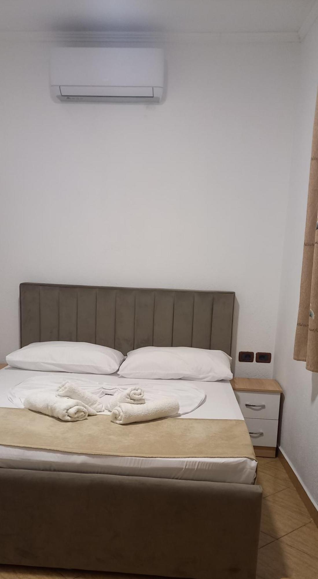 Përmet Hotel Eno מראה חיצוני תמונה