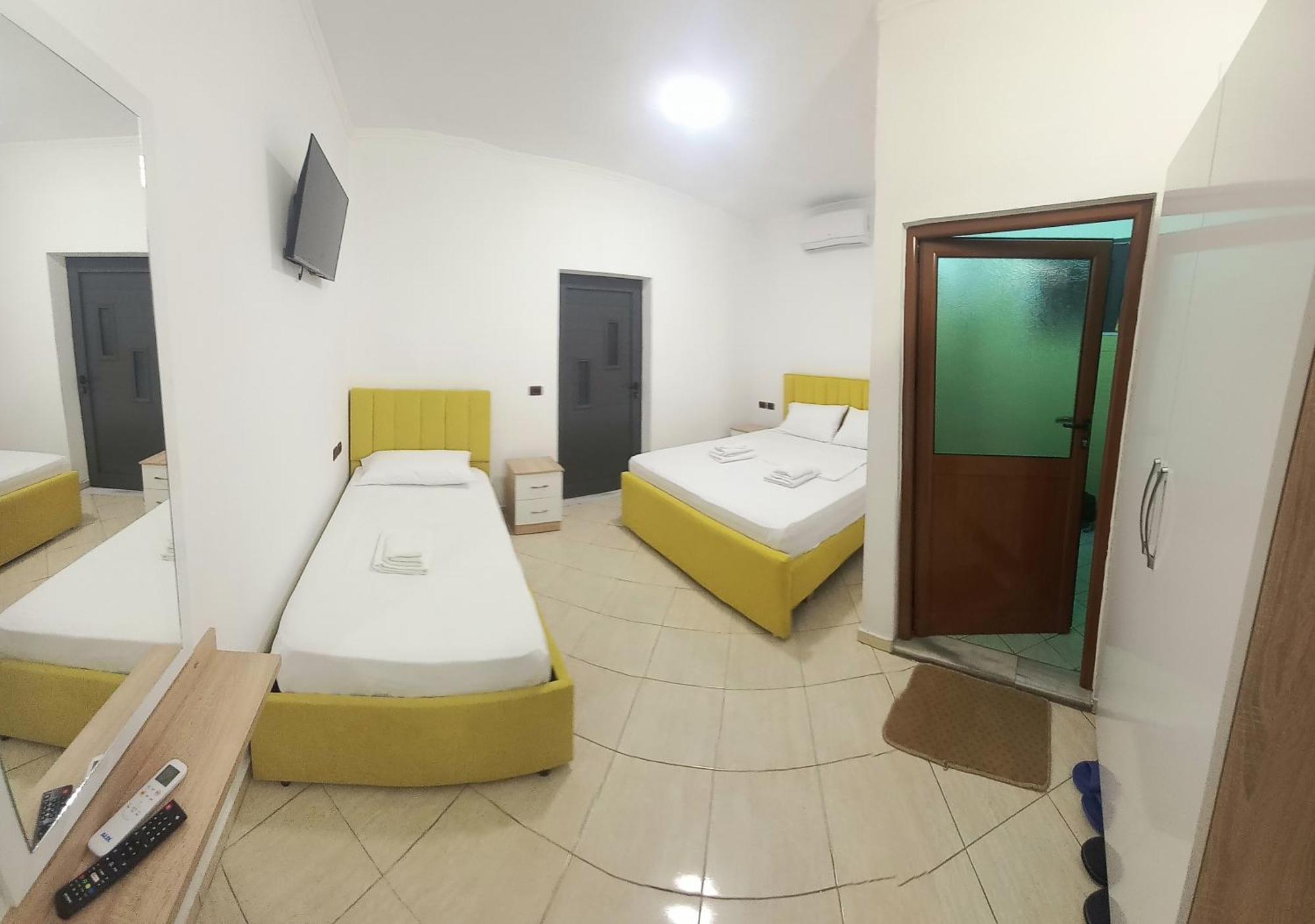 Përmet Hotel Eno מראה חיצוני תמונה