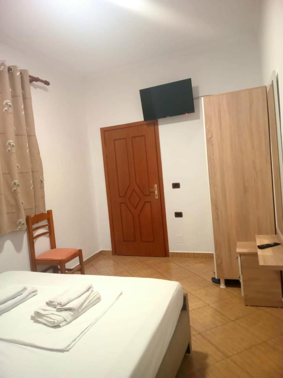 Përmet Hotel Eno מראה חיצוני תמונה